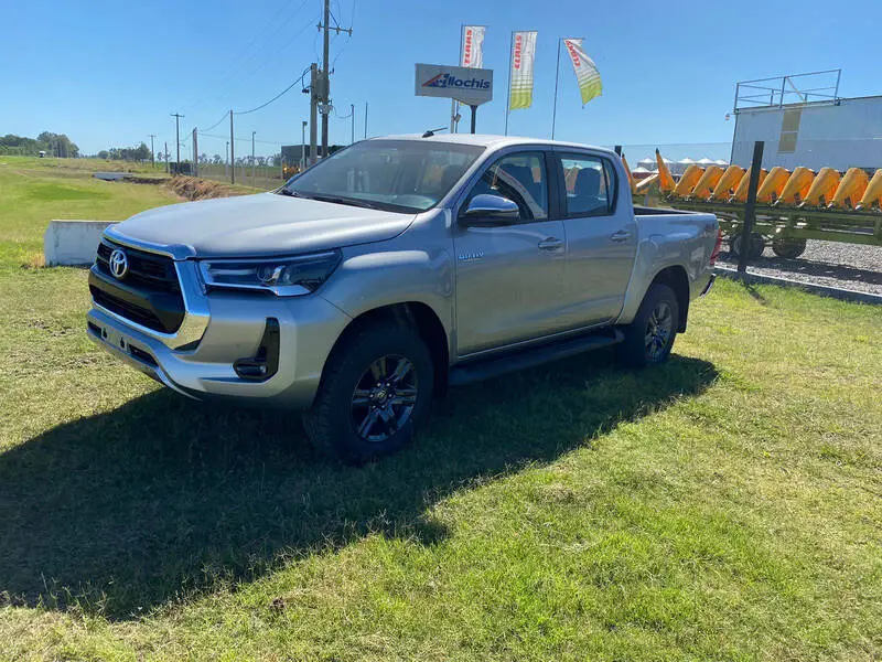 Camioneta Toyota Hilux Srv Km Nueva Agrofy