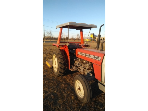Tractor Massey Ferguson 240 Traccion Simple Agrofy Encontre no mascus os tractores usados massey ferguson que se encontram à venda em portugal e em toda a europa. tractor massey ferguson 240 traccion simple
