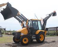 Retroexcavadora MST M542 100 Hp Nueva En Venta