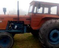 Tractor Fiat 700