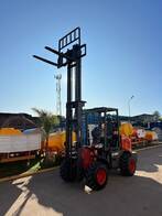 Autoelevador Hanomag 4X4 Todo Terreno 2 Tt Torre Triple