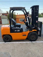 Autoelevador Hangcha 2500Kg