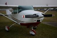 Cessna A182L