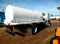 Acoplado Tanque Atmosférico Instalado Sobre Camión 6000 L
