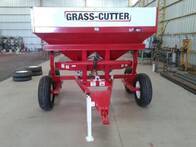 Fertilizadora Bidisco de Arrastre Grass Cutter MB 3200 AR.