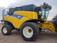 New Holland 9060- 2014