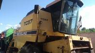 Cosechadora New Holland Tc 57 - Año 1996.