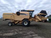 Cosechadora New Holland TC57 Usada 2004