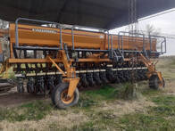 Sembradora Grano Grueso Fabimag Modelo Mc 01 Usada