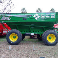 Tolva Autodescargable Gea Farmer 34000 Lts Con Tubo 500