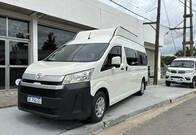 Toyota Hiace L2H2 2.8 Tdi A/t6 Año 2021 Impecable