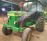 Tractor John Deere 3140