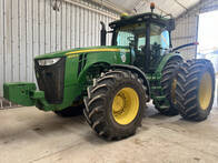 Tractor John Deere 8335R