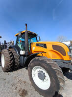 Tractor Valtra Ar 175, Impecable.