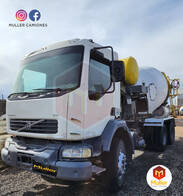 Volvo Vm 260 Modelo 2011 Con Trompo De 8M3