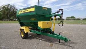 Mixer Bernardin De 7 M. Cúbicos