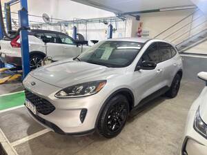 KUGAQ 2.5 4X2 HIBRIDA A/T