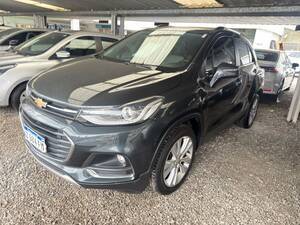 TRACKER AWD PREMIER