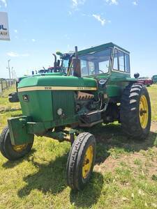 Tractor John Deere 3530