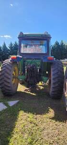 Tractor John Deere 6300 con pala 