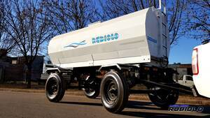 Acoplado Cisterna Para 6000 Lts. Ci1007