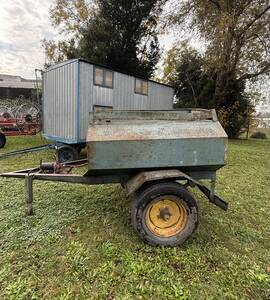 ACOPLADO TANQUE 1100 LITROS GAS OIL