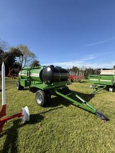 ACOPLADO TANQUE COMBINADO ALFIL 3000 litros 