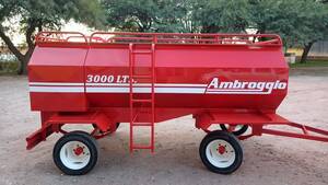 Acoplado Tanque 2000/3000/4000/6000 Litros Con Baulera Ambroggio