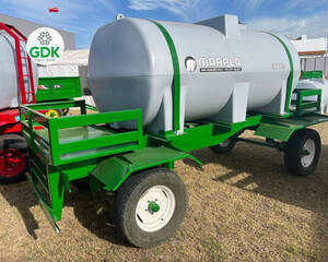 Acoplado Tanque Fumigador 5500 Lts. Marpla
