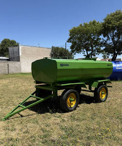 Acoplado Tanque Mauro 3000Lts Para Agua