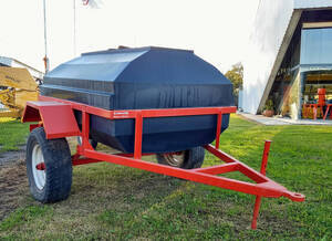 Acoplado Tanque Plástico De 1500 Lts -1 Eje Marca Rotor