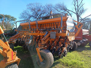 Agrometal Mxy Ll 27 A 17,5 Con Alafalfero
