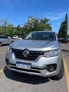 Alaskan 2025 Confort 2.3 Manual 4x2 Renault 9000 Kilometros