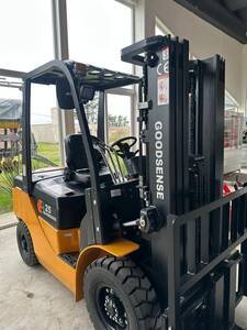 Autoelevador Diesel 2500 Kg FD25 / FD35 / FD30RTC4