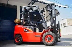 Autoelevador Hangcha Nafta GLP - Serie X 2.5 TN Trip Torre