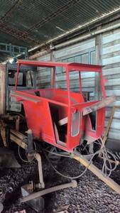 Cabina lateral para tractor Massey (Sin vidrios)
