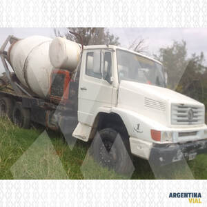 Camión Con Mixer Mercedes Benz 2318 Id630