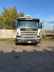 Camión con jaula Scania Modelo 2000.600.000 KM