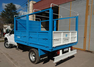 Carrocería Para Camiones / Camionetas A Medida Nuevo