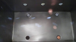 Carros Volteadores Plásticos Y Acero Inox.