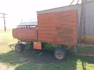 Cisterna Taller 2200 Lts.