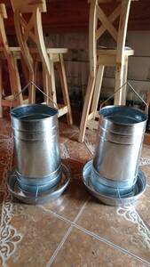 Comederos Tolva Para Aves Y Otros