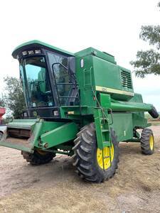 Cosechadora John Deere 1175 - 190 HP - Plataforma 23 pies - Primera mano