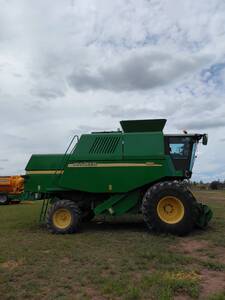 Cosechadora John Deere 1550- 2004