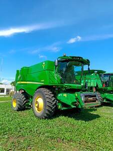 Cosechadora John Deere S680