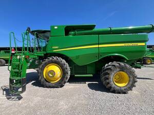 Cosechadora John Deere S680- AÑO 2015 - DOBLE TRACCION - DRAPER 640FD - 40 PIES