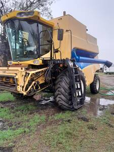 Cosechadora New Holland cs660