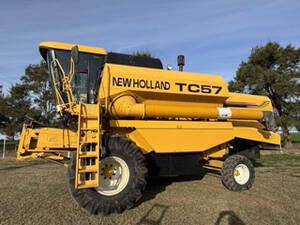 Cosechadora - New Holland Tc57