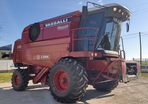 Cosechadora Vassalli 1300E Doble tracción impecable 