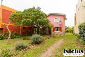 Encantadora Casa con Parque de 600 m² 